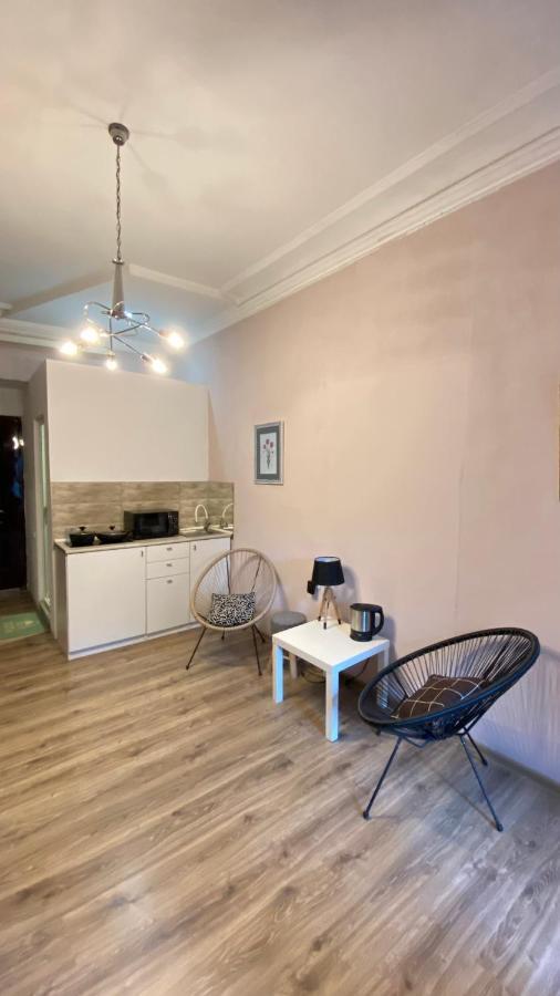 Art Apartment In Kala Tbilisi Historic District Dış mekan fotoğraf